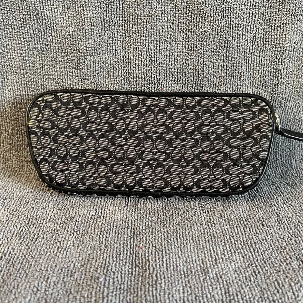 Vintage Coach Zip Pouch in Black Signature Canvas - RARE!
